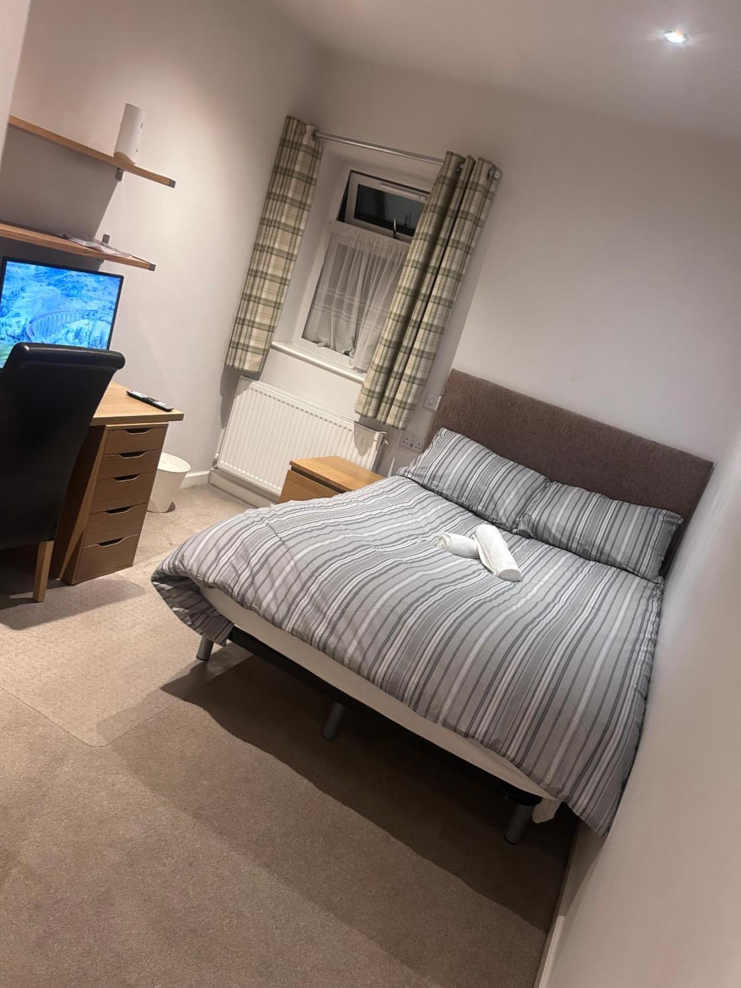 Seafords Guest House Stoke-on-Trent 外观 照片