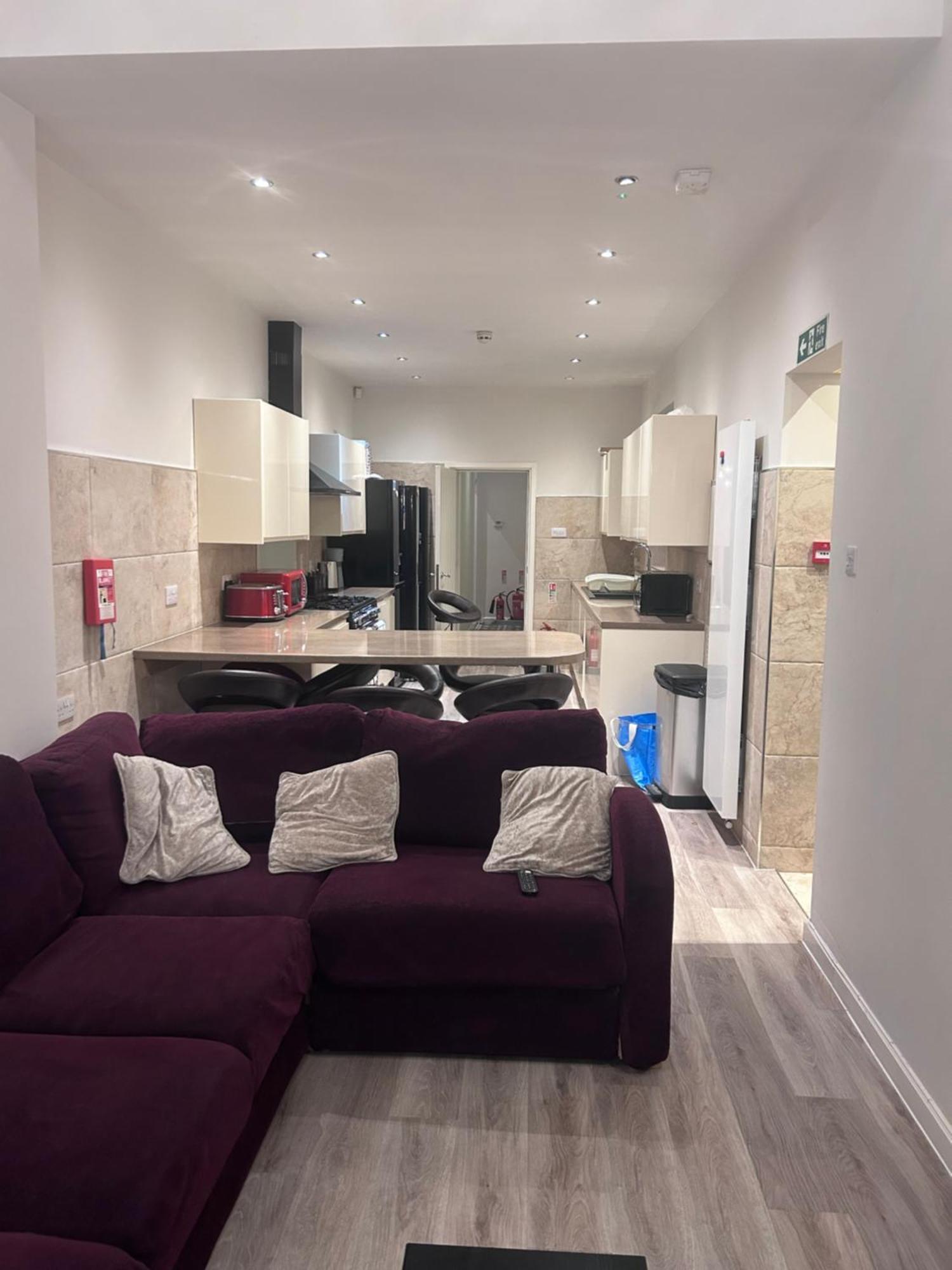 Seafords Guest House Stoke-on-Trent 外观 照片