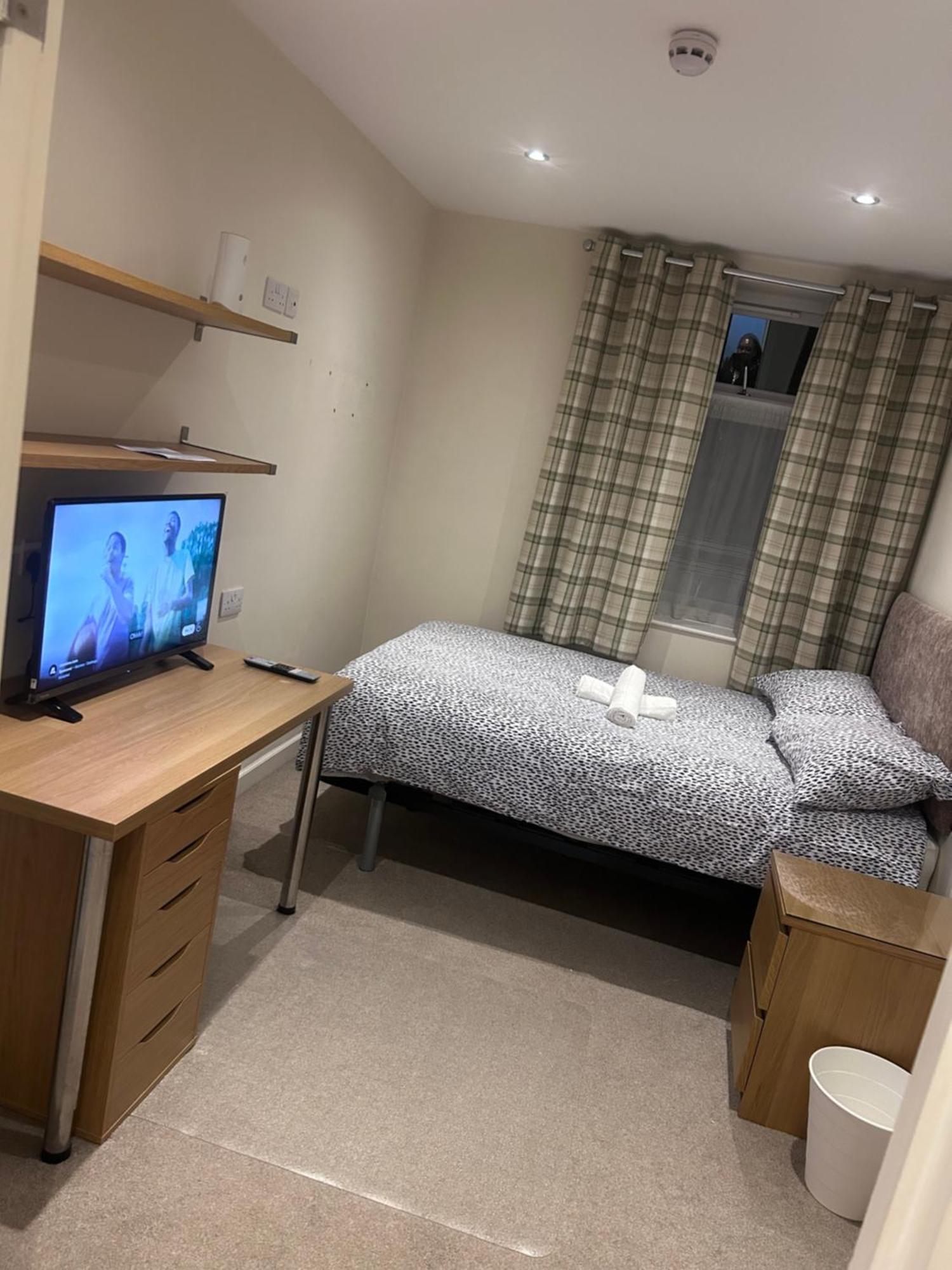 Seafords Guest House Stoke-on-Trent 外观 照片